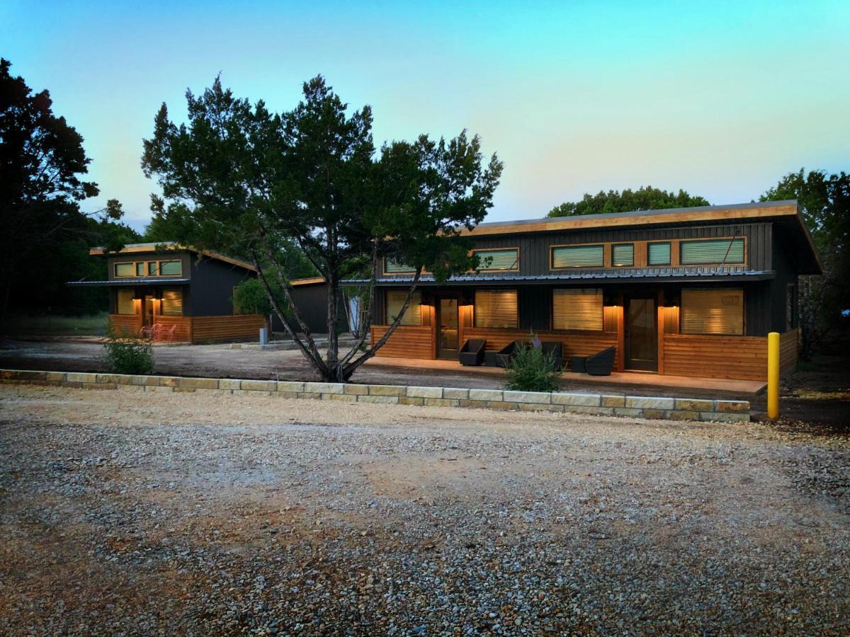 Green Acres Cottages - Wimberley Suite Ngoại thất bức ảnh